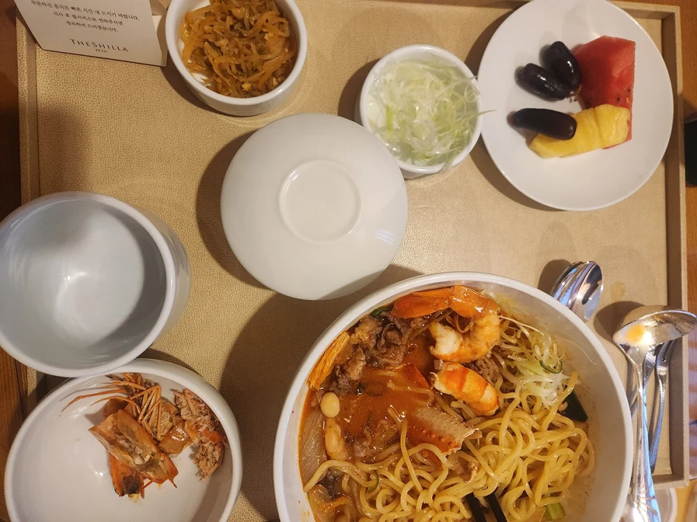 룸서비스 - 차돌짬뽕