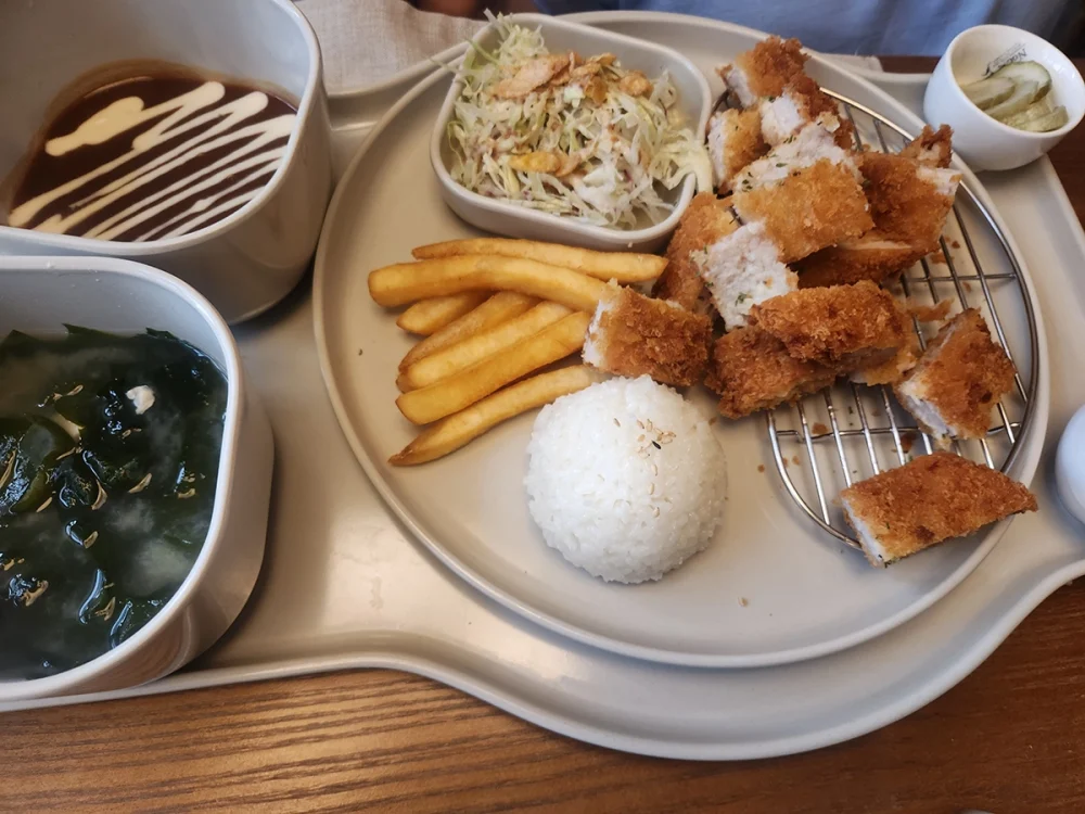 휘닉스 아일랜드 제주 - 돈까스