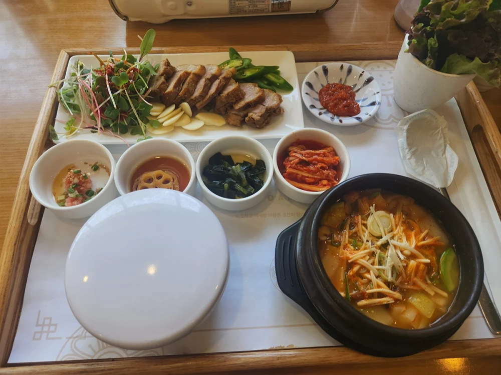 휘닉스파크 양떼목장 + 상상놀이터 패키지 - 온담1