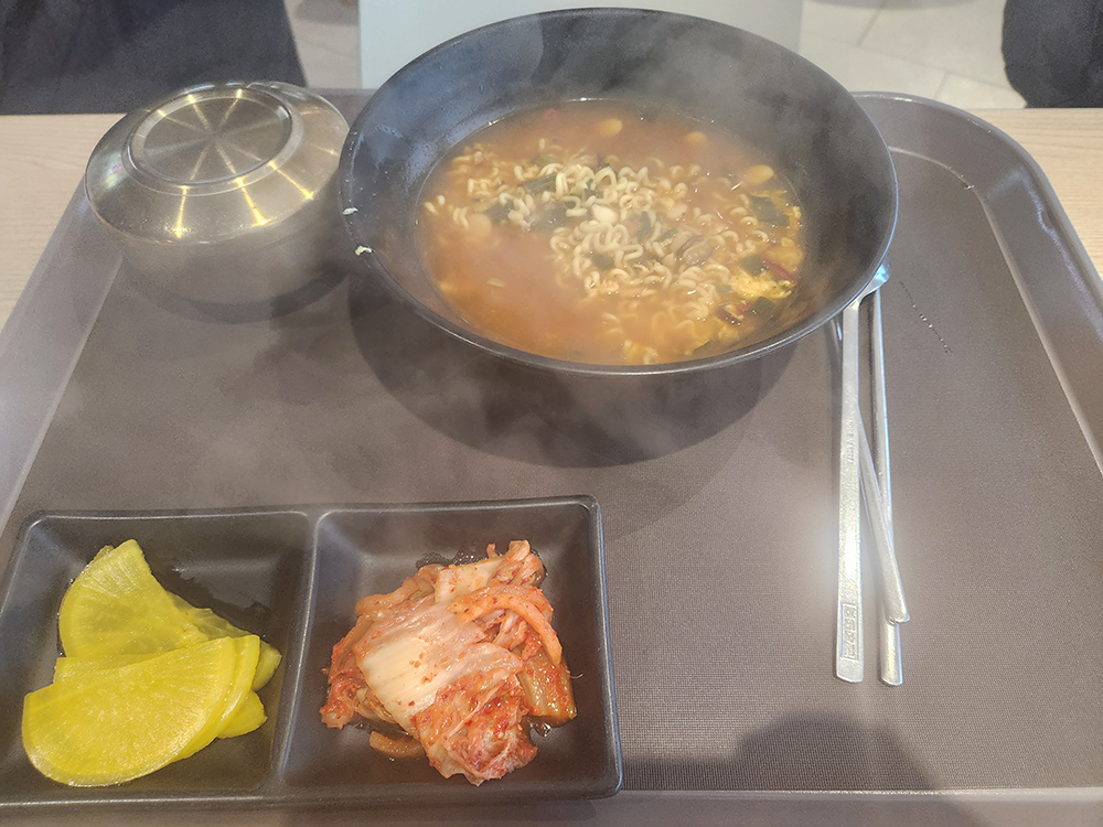 내린천 휴게소 - 라면
