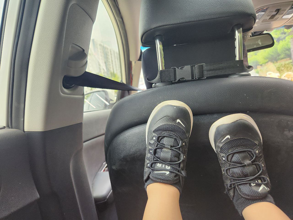 디냥이가 처음 찍어 준 가족사진