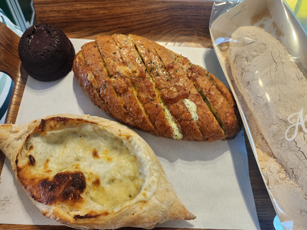 7세와 3세 아이랑 제주 4박 5일 한여름 여행 2일차 - 오드랑 베이커리 함덕점