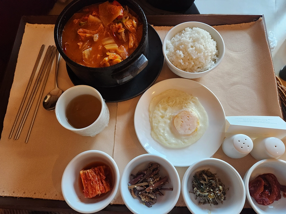 롯테호텔 김치찌개