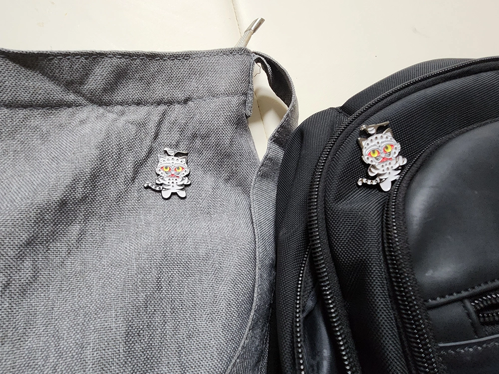 까치 호랑이 배지