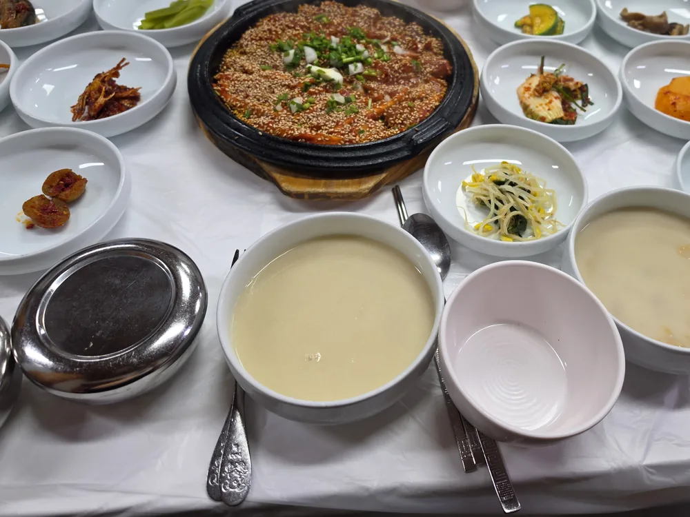 속초 미가에서 먹은 다음 날 아침 한 상
